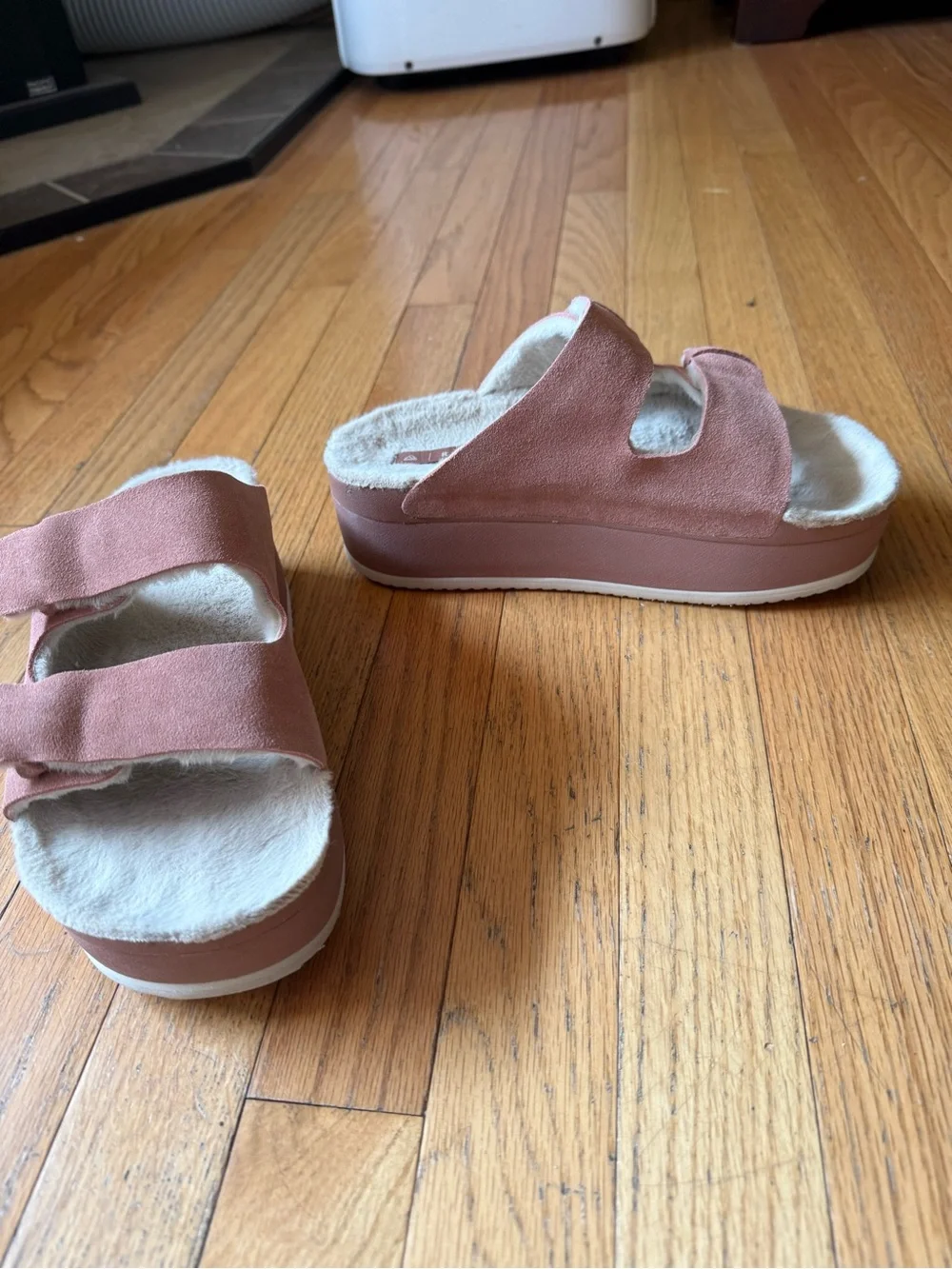 Reef Suede Double-Strap Faux-Fur Slide Platform Sandals - Mauve Pink 8